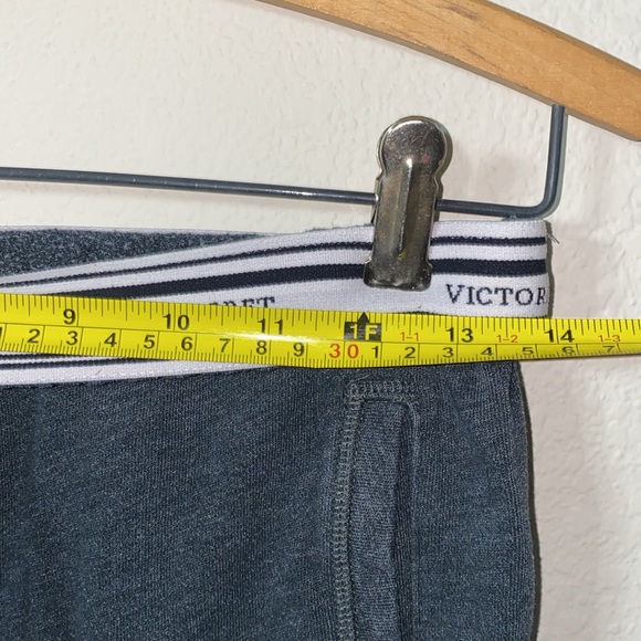 🐚Victoria's Secret Grey Joggers with Pink Logo up the left leg! - Picture 7 of 12